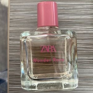 Zara✨ Wonder Rose perfume